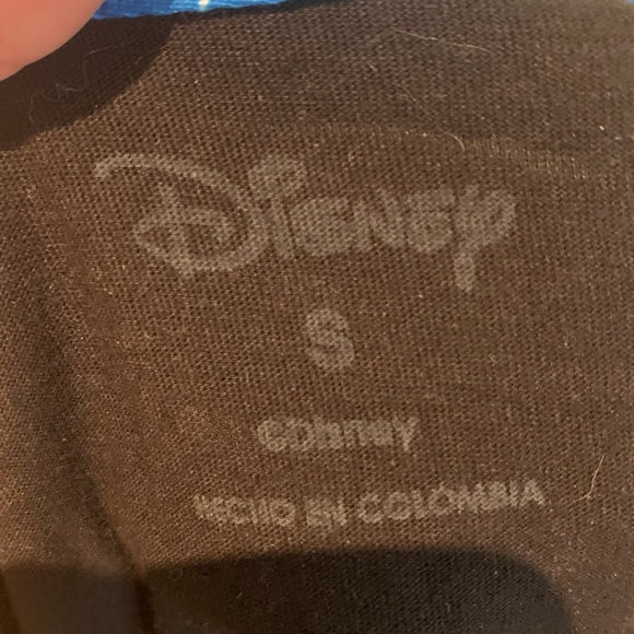 3/$35 or 4/$45 Disney Dumbo Graphic Tee - Picture 4 of 4